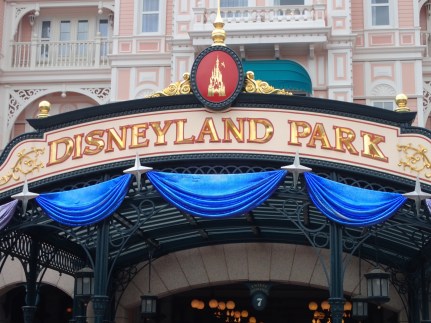 Disneyland Park.jpg